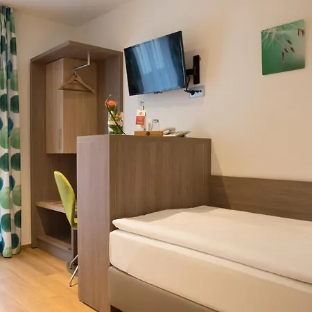 Wolfsburg Sandkamp Hotel By Belvilla Wolfsburg